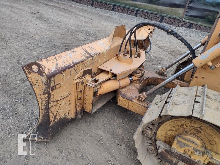 1995-case-550e-image-18