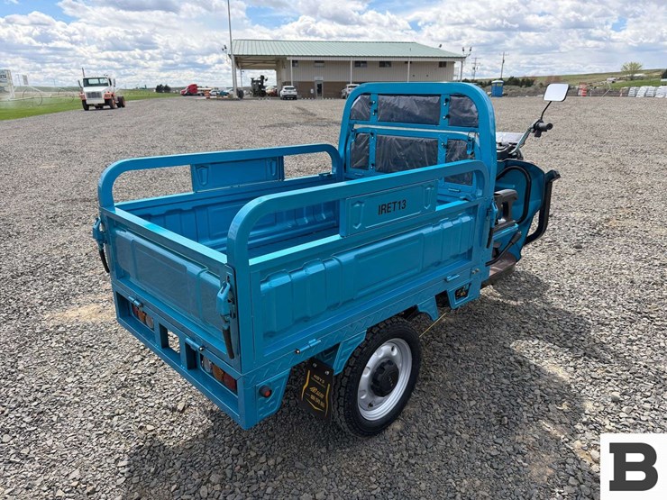 2025-ir-iret13-electric-tricycle-image-5
