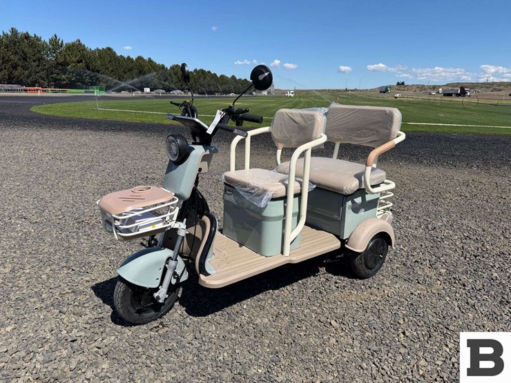 hq-c3-electric-tricycle-image-1