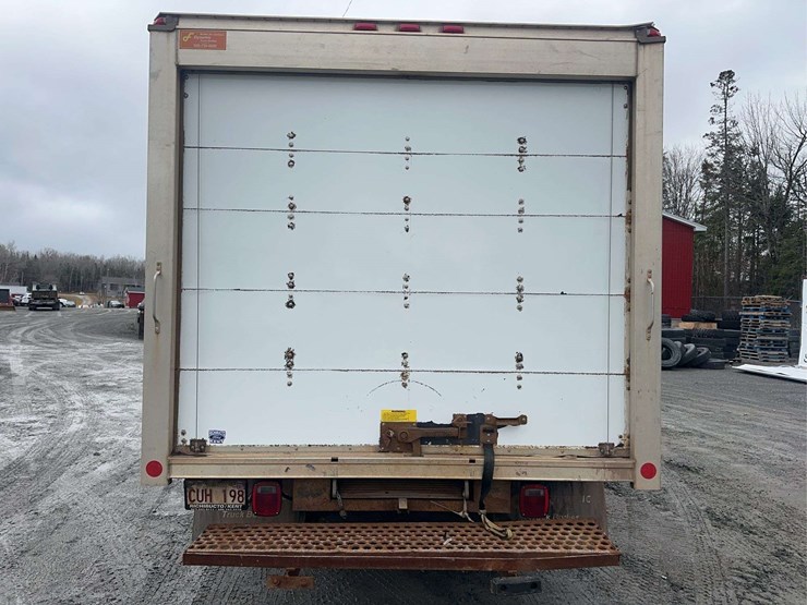 2018-ford-transit-image-6