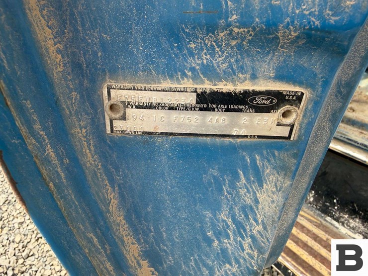 1976-ford-f750-image-39