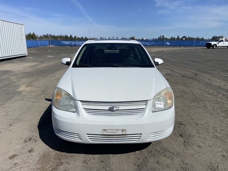 2006-chevrolet-cobalt-sedan-image-8