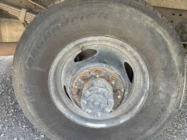 2012-gmc-sierra-2500-image-6