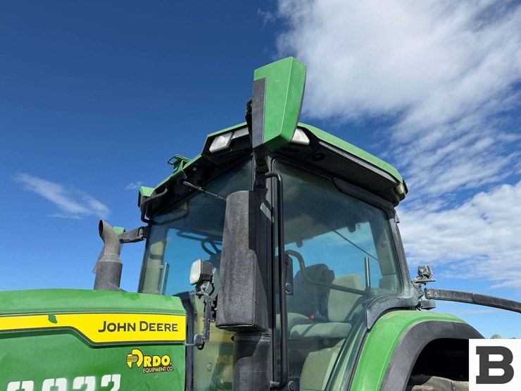 2021-john-deere-7r-210-image-19