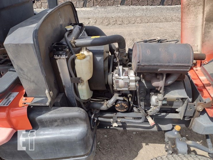 kubota-f2560-image-10