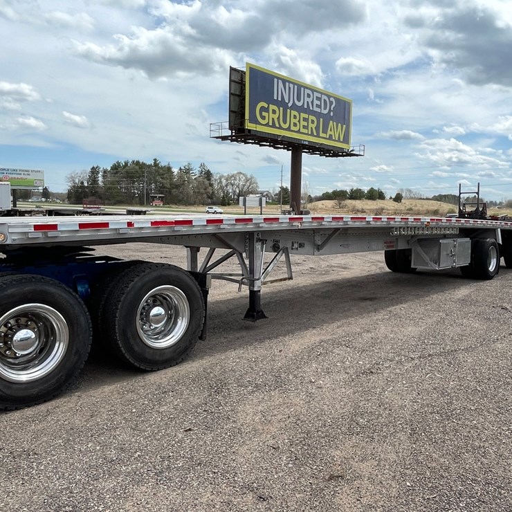 2017 REITNOUER FLATBED