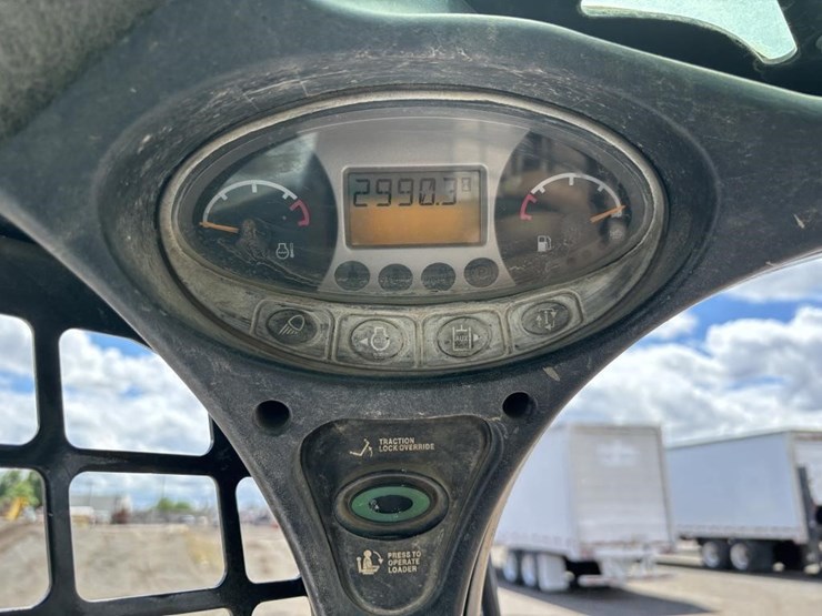 2018-bobcat-t650-image-25