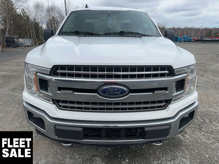 2020-ford-f150-xlt-image-2