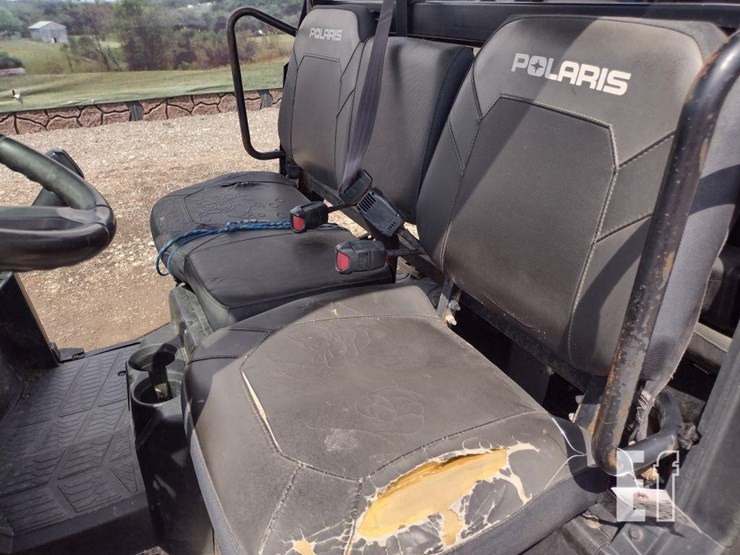 19-polaris-ranger-crew-image-10