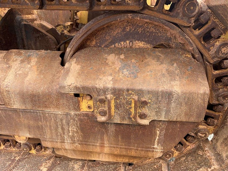 2004-caterpillar-d4g-xl-image-15