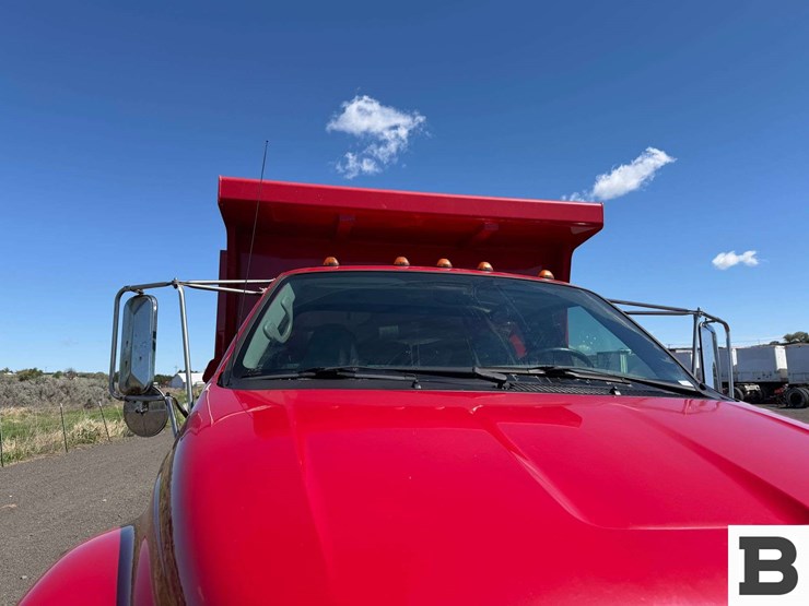 2010-ford-f750-image-10