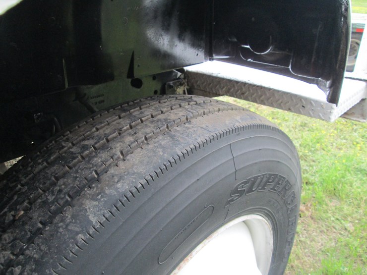 1990-international-4900-image-30