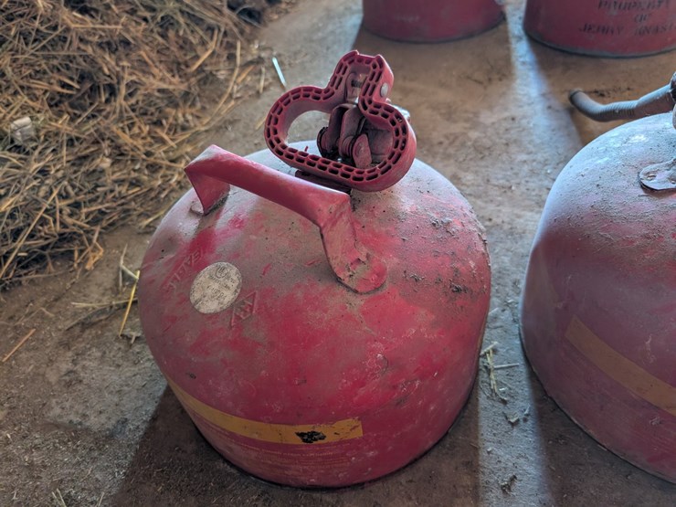 #5503-•-eagle-metal-gas-cans-image-5