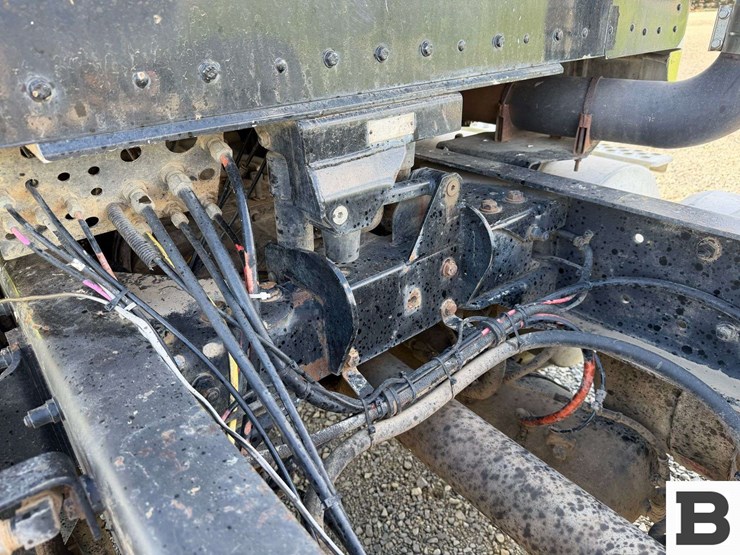 1998-kenworth-t800-image-15