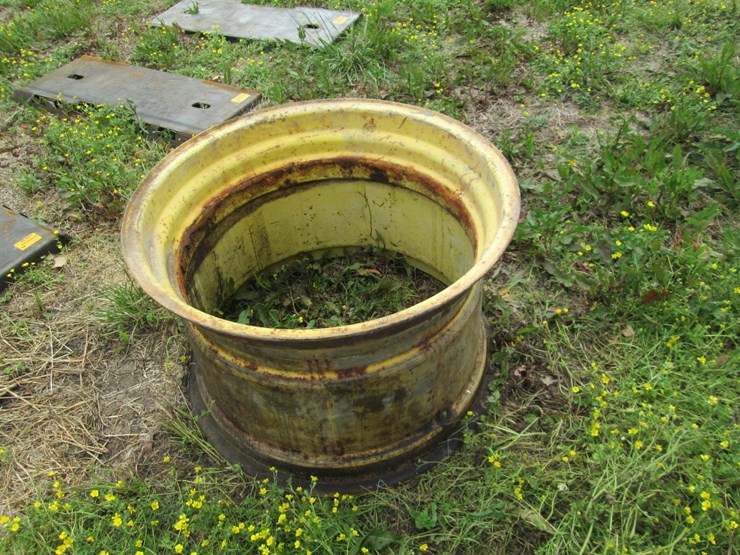 john-deere-30-image-2