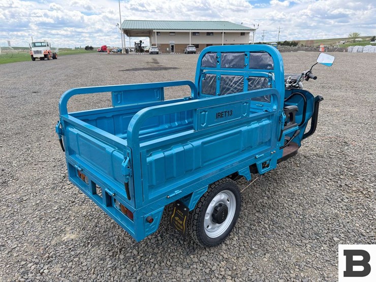 2025-ir-iret13-electric-tricycle-image-5