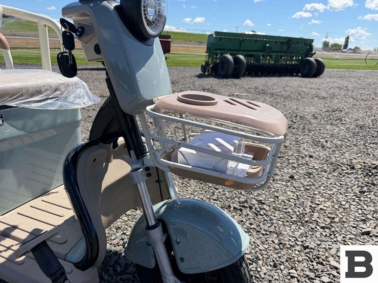 hq-c3-electric-tricycle-image-8