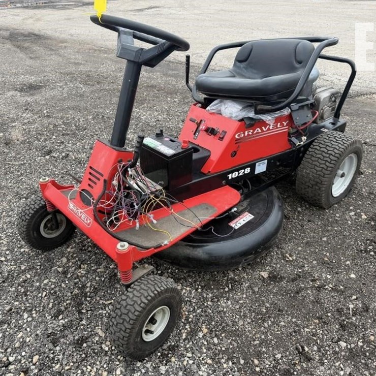 GRAVELY 1028