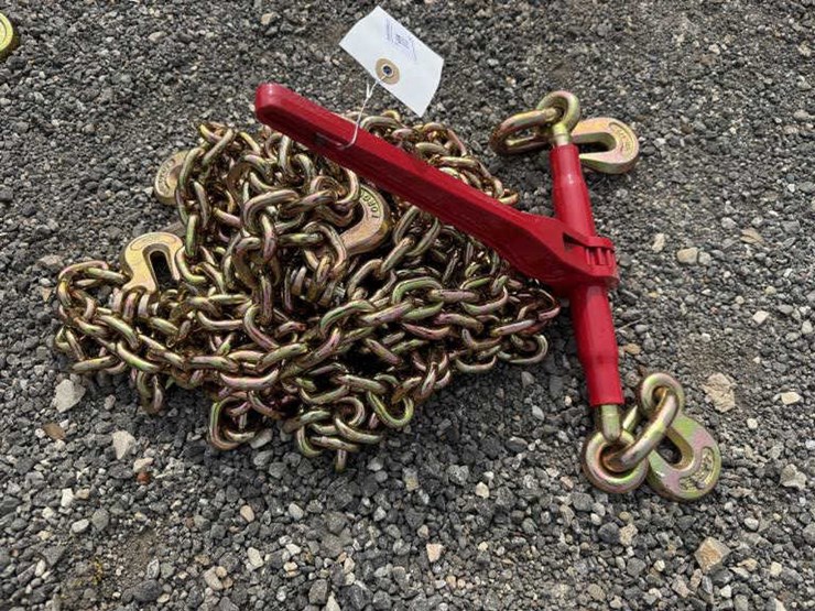 #111-•-(1)-9200-lb-ratchet-binder-&-(2)-3/8"-20'-chains-image-1