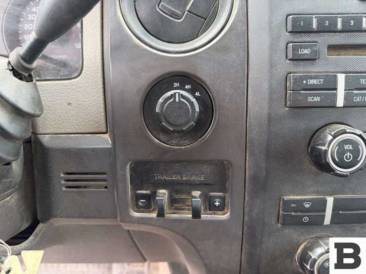 2010-ford-f150-image-29