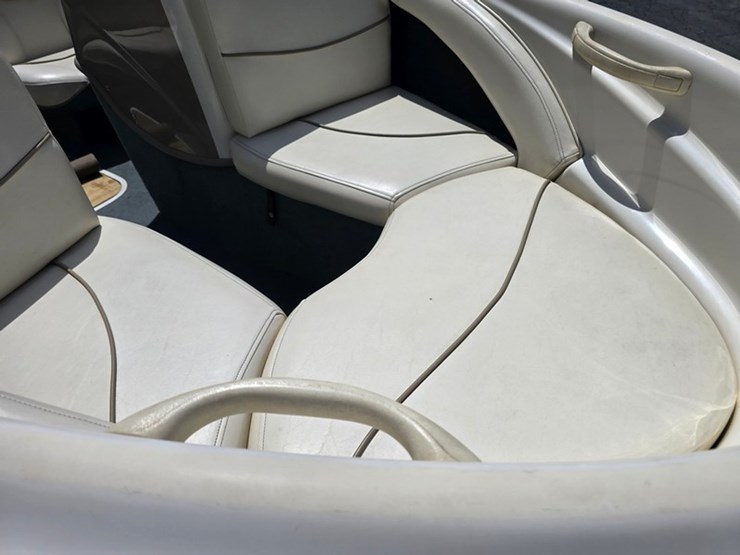#47-•-bayliner-capri-1750-17'-fiberglass-bowrider-boat-image-14