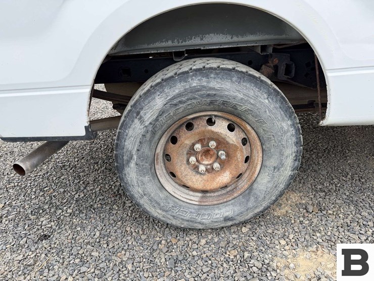 2010-ford-f150-image-21