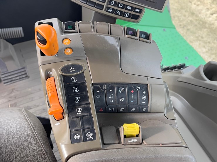 2022-john-deere-9rx-590-image-24