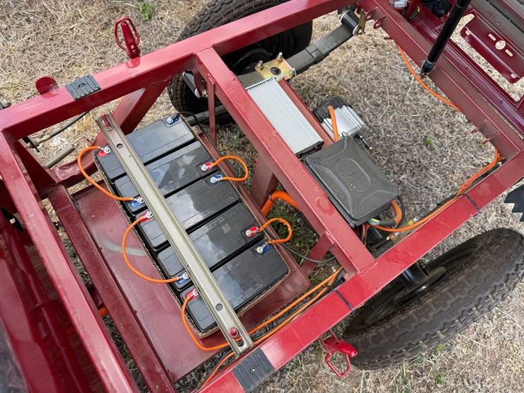 #585-•-#584-•-electric-tricycle-with-dump-bed-image-10