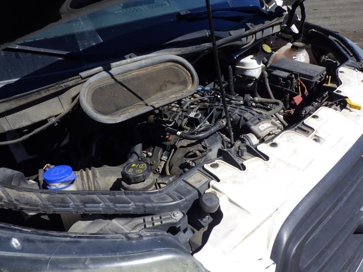 2017-ford-transit-image-11