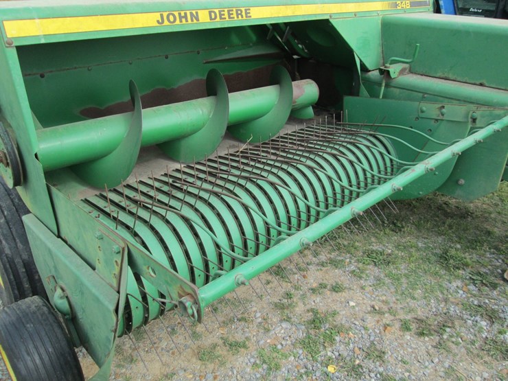 john-deere-348-image-19
