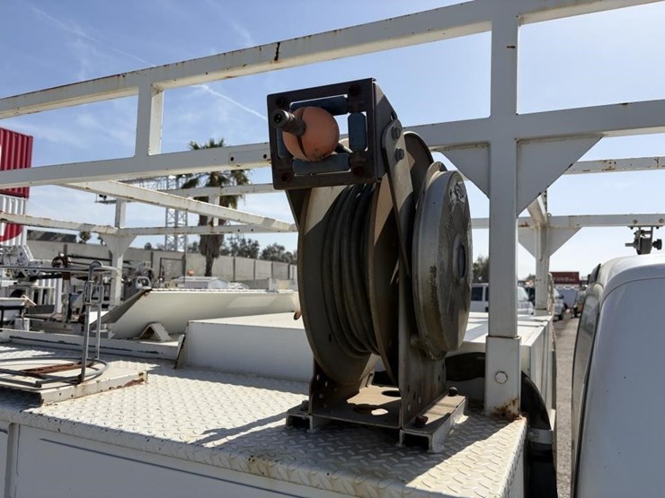 2003-ford-f450-image-9