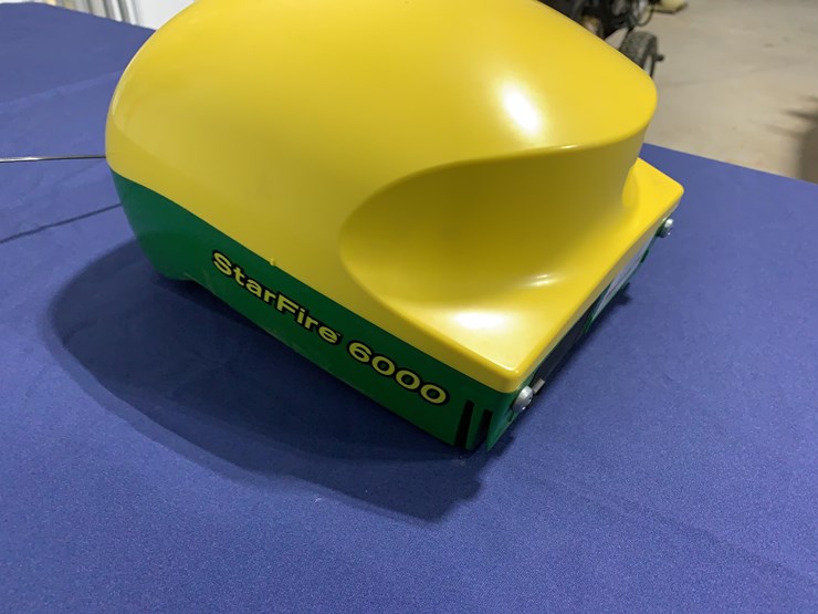 john-deere-starfire-6000-receiver-image-3