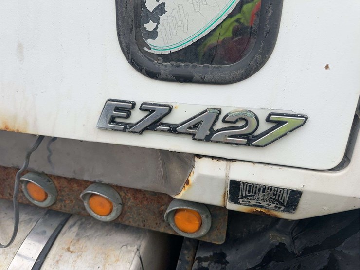 1998-mack-ch613-image-13