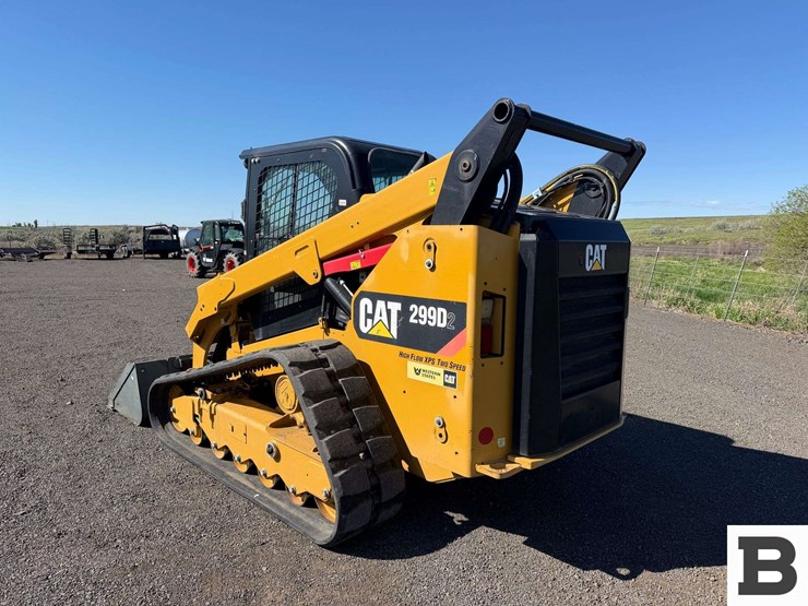 2017-caterpillar-299d2-image-4