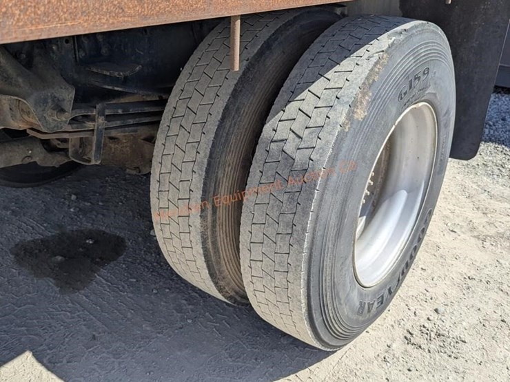 1997-caterpillar-3116-image-19