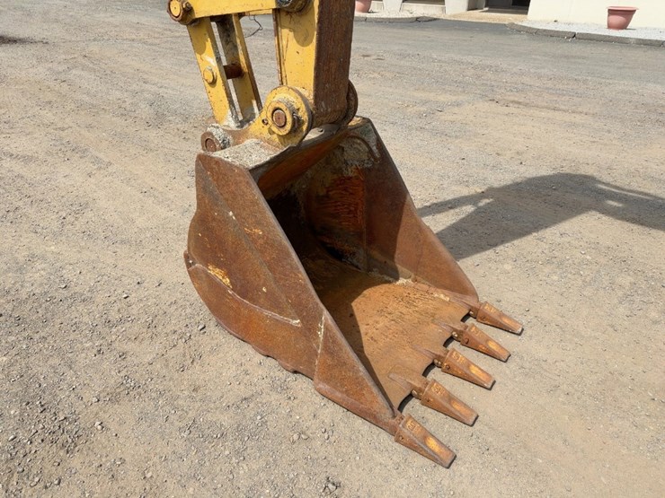 1993-caterpillar-311-image-11