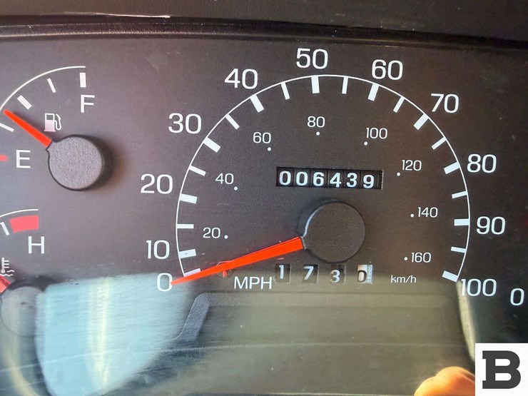 2010-ford-f750-image-58