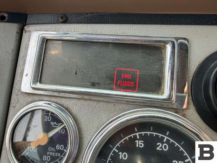 1996-ford-la9000-image-49