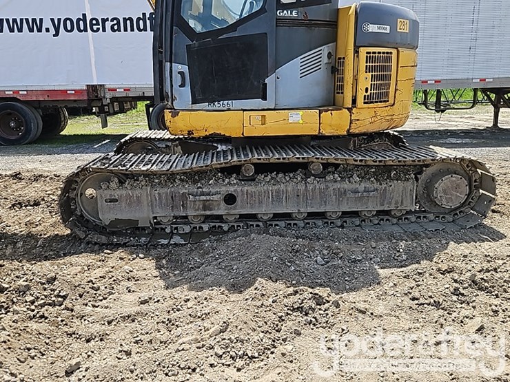 2005-komatsu-pc138-image-24