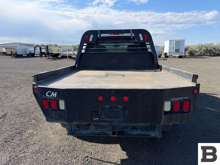 2002-chevrolet-silverado-2500hd-image-4