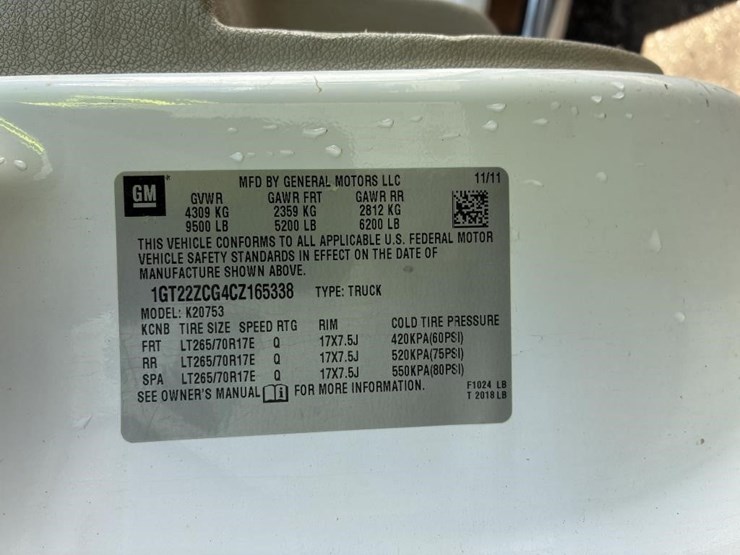 2012-gmc-sierra-2500-image-19