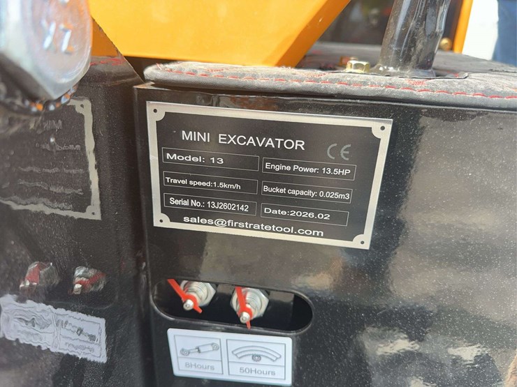 2026-future-ft13-mini-excavator-image-14