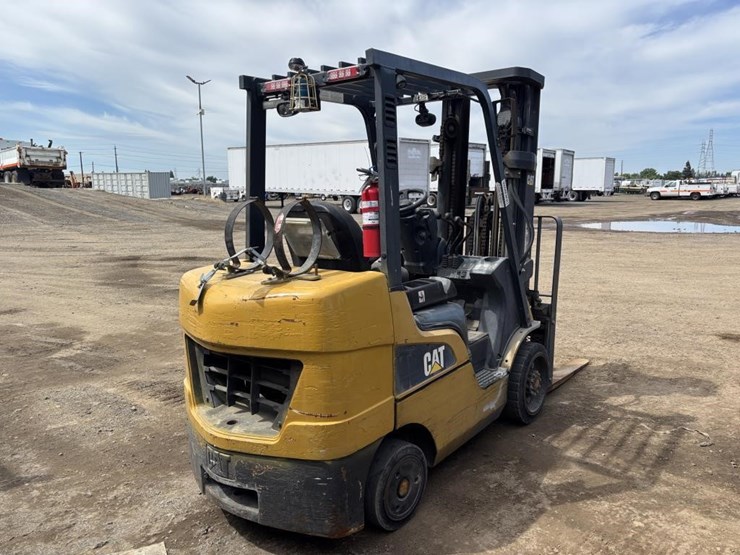 2020-caterpillar-2c6000-image-3