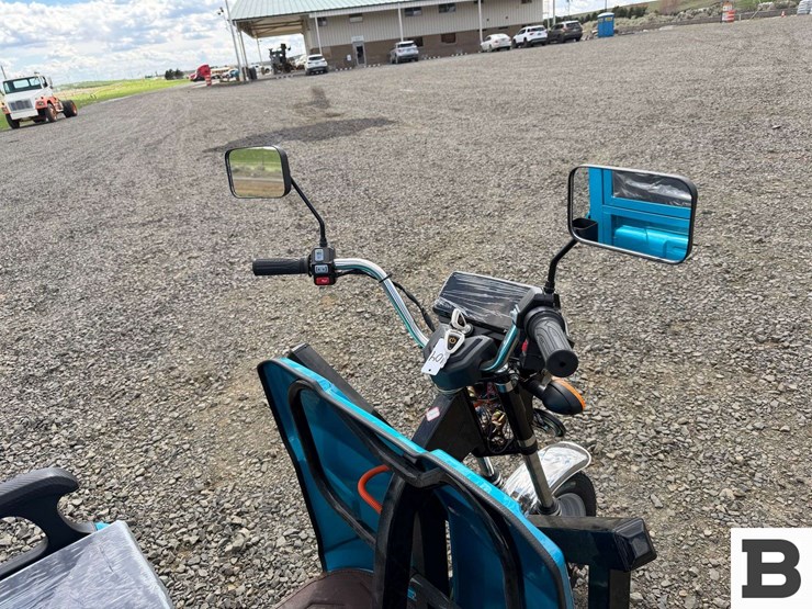 2025-ir-iret13-electric-tricycle-image-19