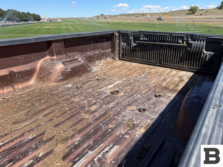 2011-ford-f350-image-17