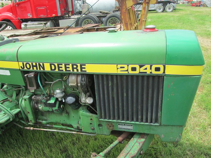 1976-john-deere-2040-image-20