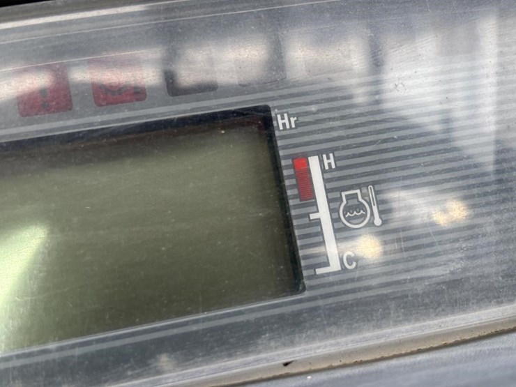 2020-caterpillar-2c6000-image-37