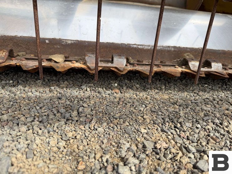 1991-new-holland-1118-image-15