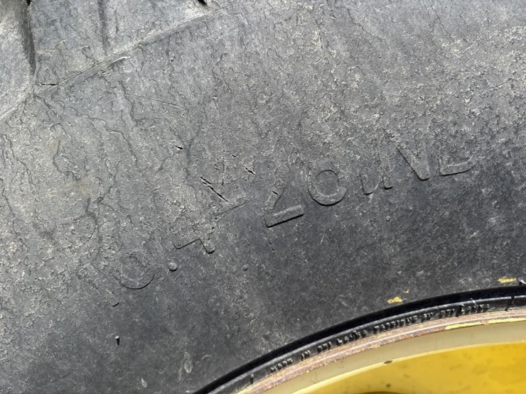 john-deere-6410-image-33