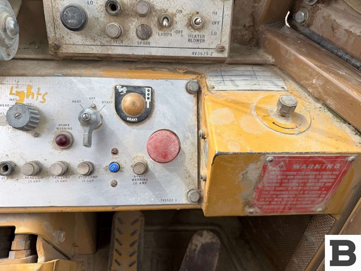 caterpillar-920-image-68